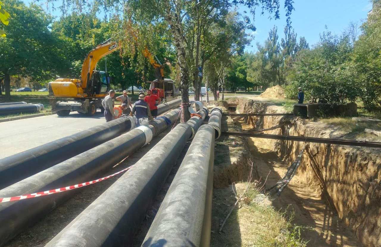 У Полтаві через ремонт тепломереж перекриють рух на трьох вулицях: адреси, терміни та деталі робіт